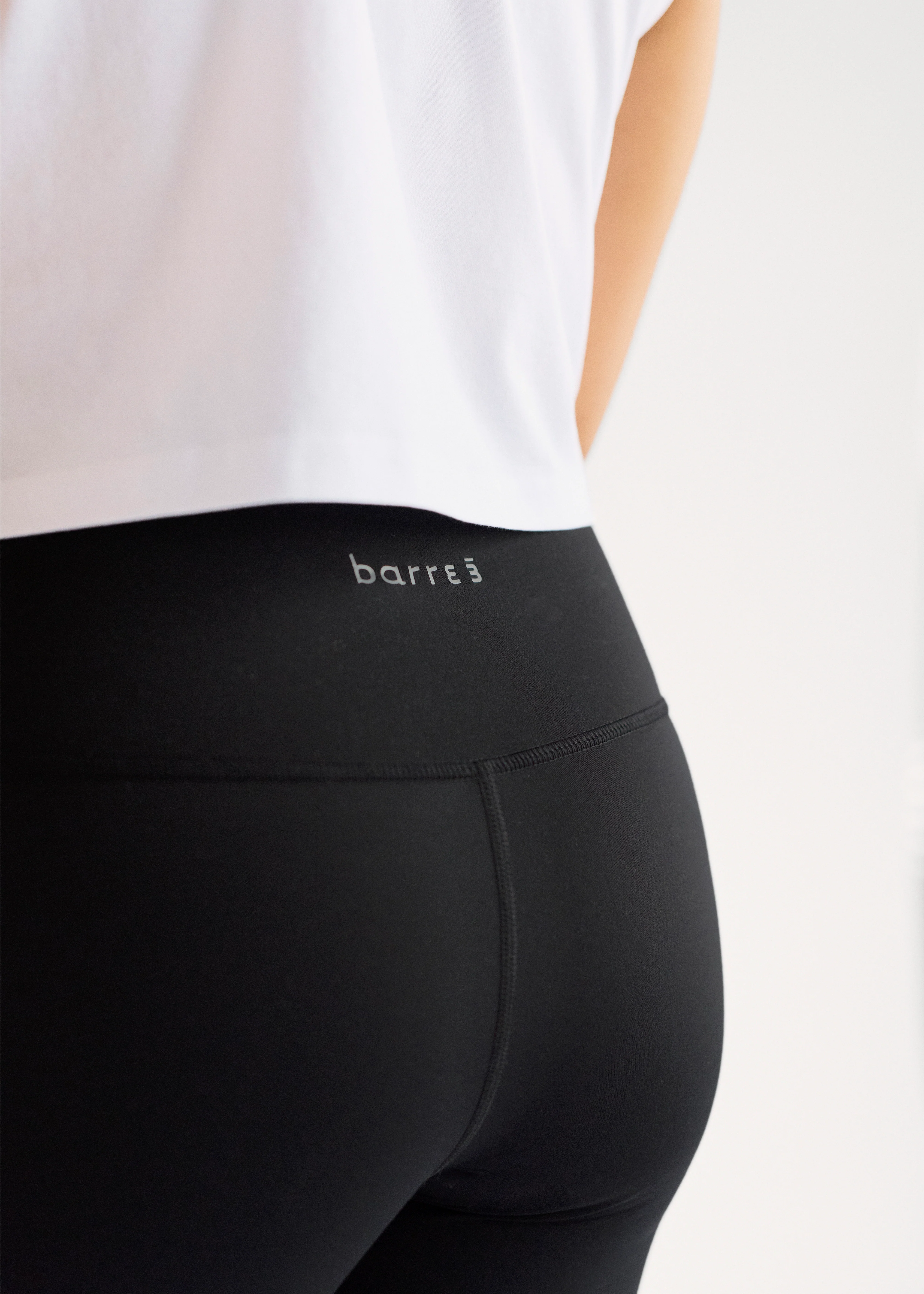 b3 Signature Legging - Classic Black - Image 4